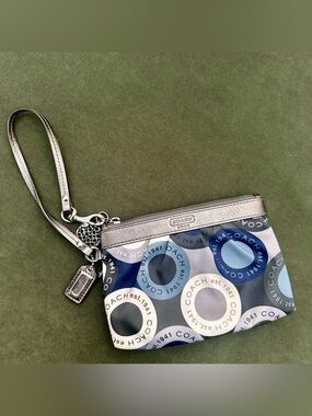 Coach Poppy Snaphead Opt Art Blue & Silver Wristlet - Y2K Vintage Logo Pouch EUC